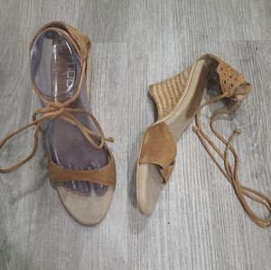 Moda Sandals